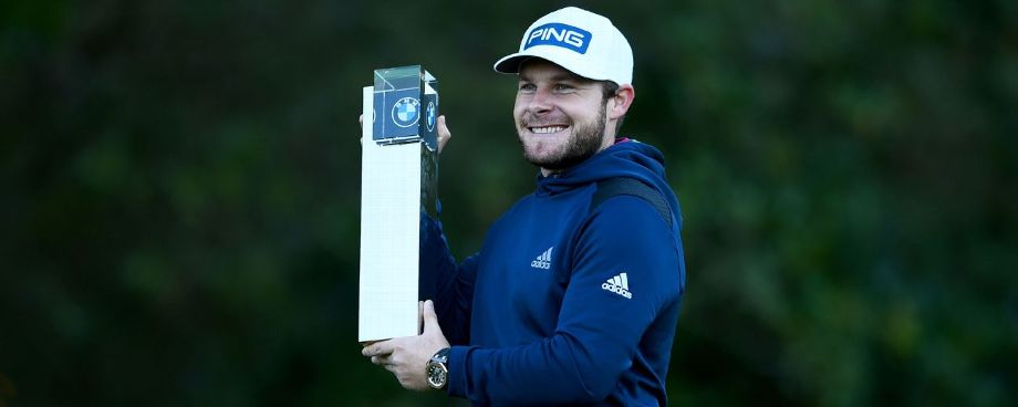 哈頓在寶馬PGA錦標(biāo)賽的決賽輪中轟出了-5，67桿，以4桿的優(yōu)勢(shì)，-19桿的總成績(jī)圓夢(mèng)